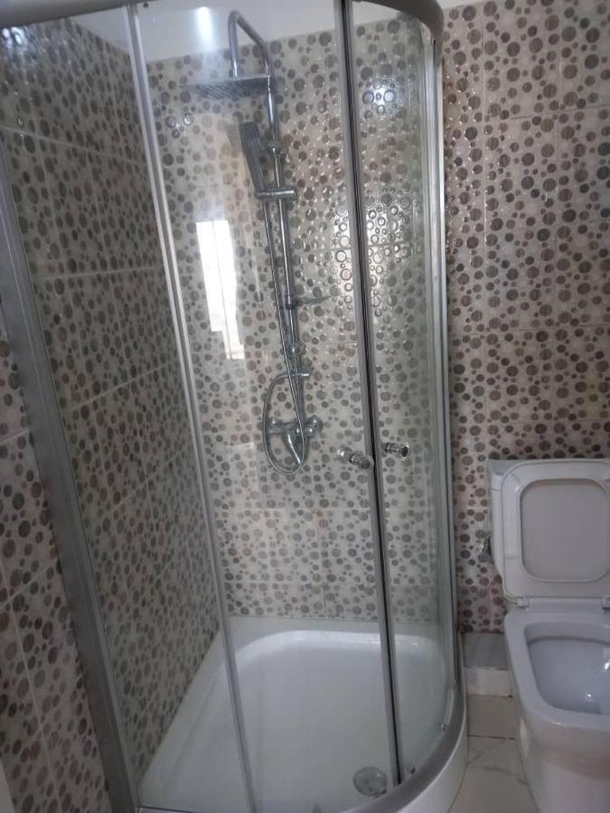 Villa Diambars Sali Tap Екстер'єр фото